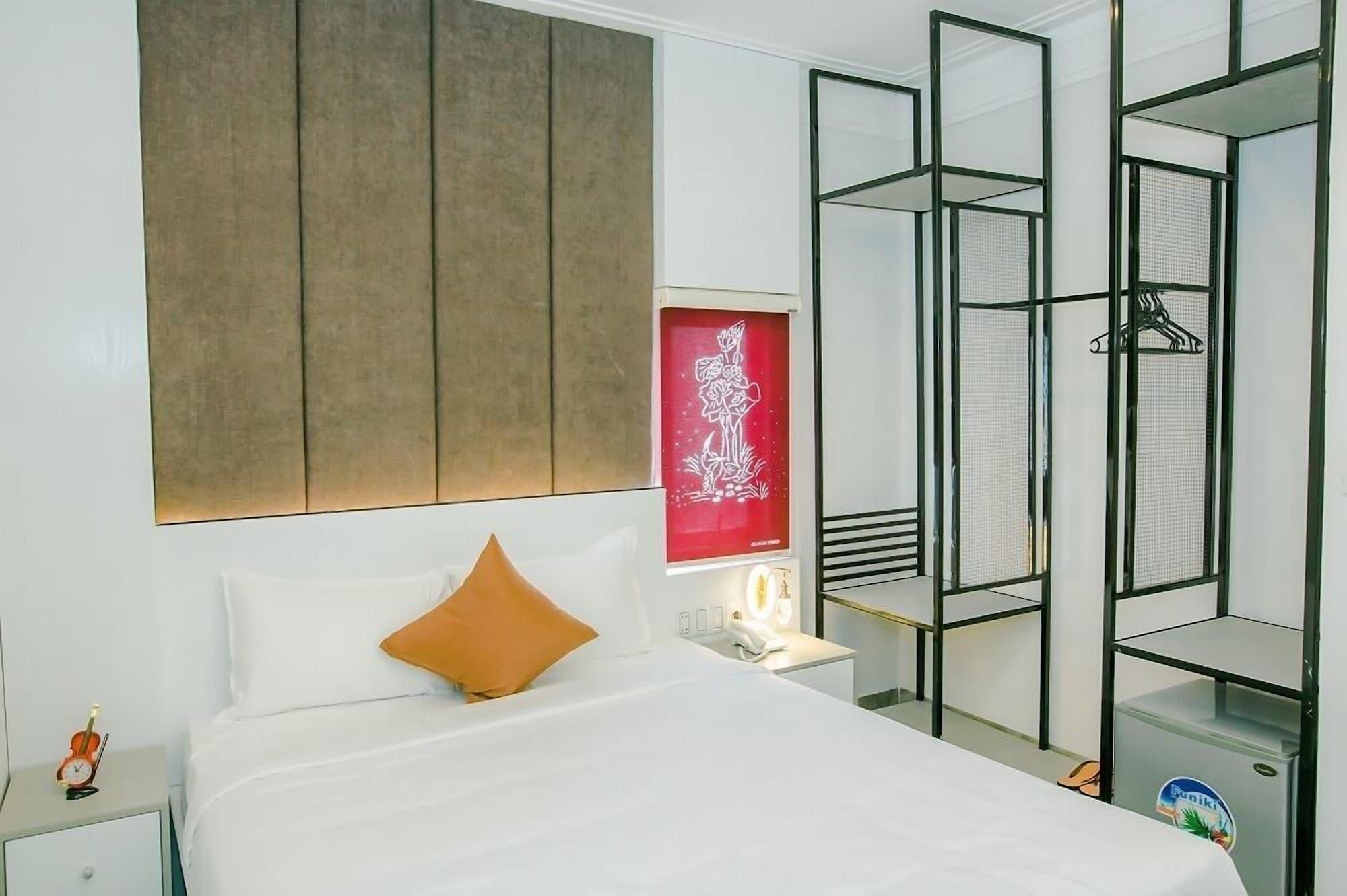 Mayana Hotel Da Nang Exterior photo