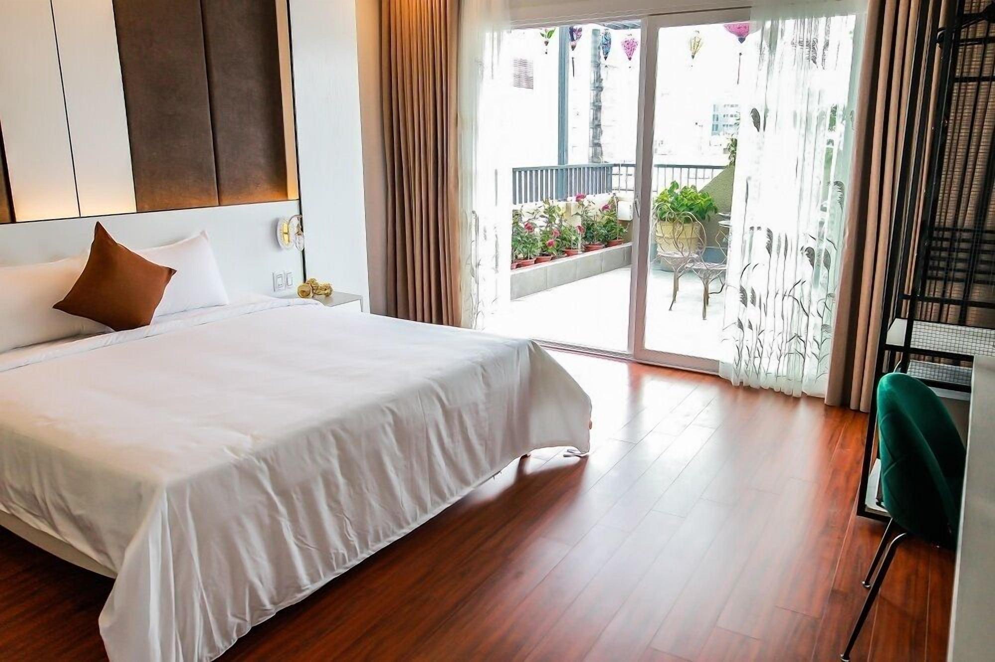 Mayana Hotel Da Nang Exterior photo