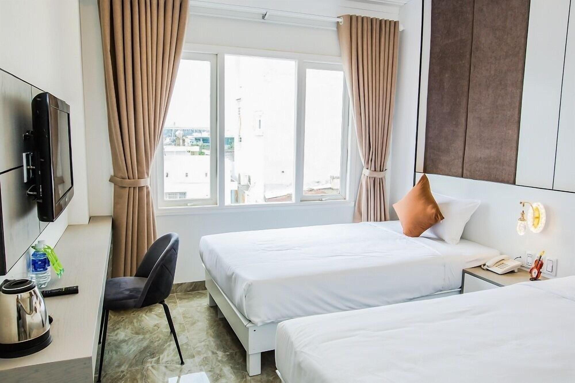 Mayana Hotel Da Nang Exterior photo